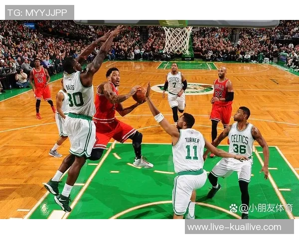 公牛与凯尔特人激战正酣新浪直播带你领略精彩瞬间